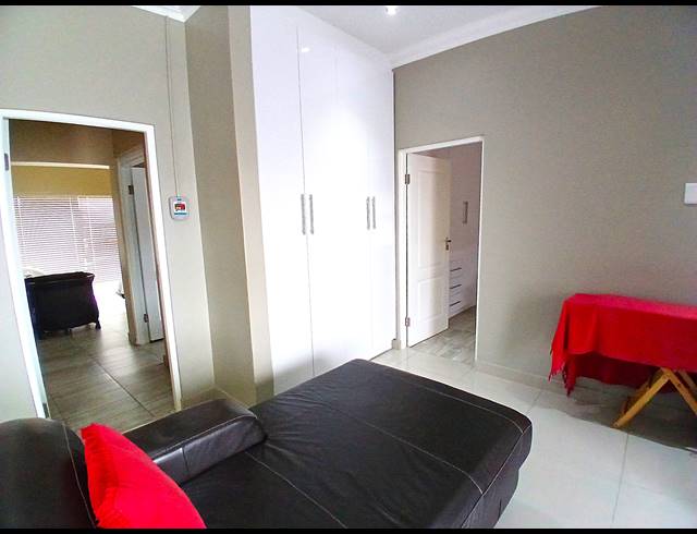 3 BEDROOM FREESTANDING FOR SALE IN BLUE VALLEY GOLF ESTATE